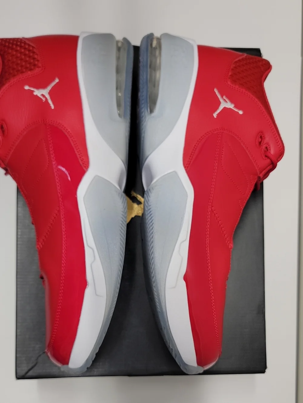 Jordan max aura